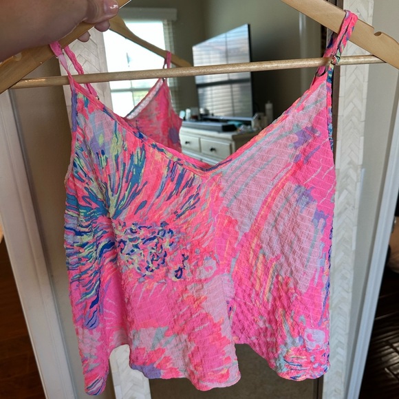 Lily Pulitzer Vibrant Pink Floral Women's Top - Picture 2 of 4
